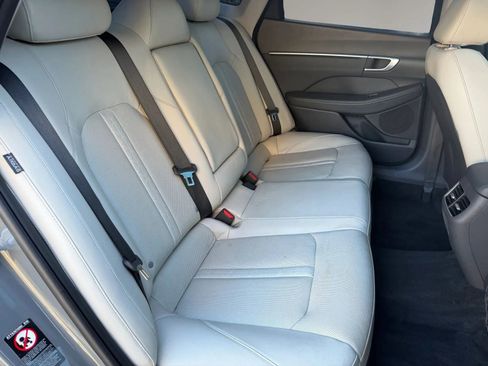 Used 2020 Hyundai Sonata Limited image 39
