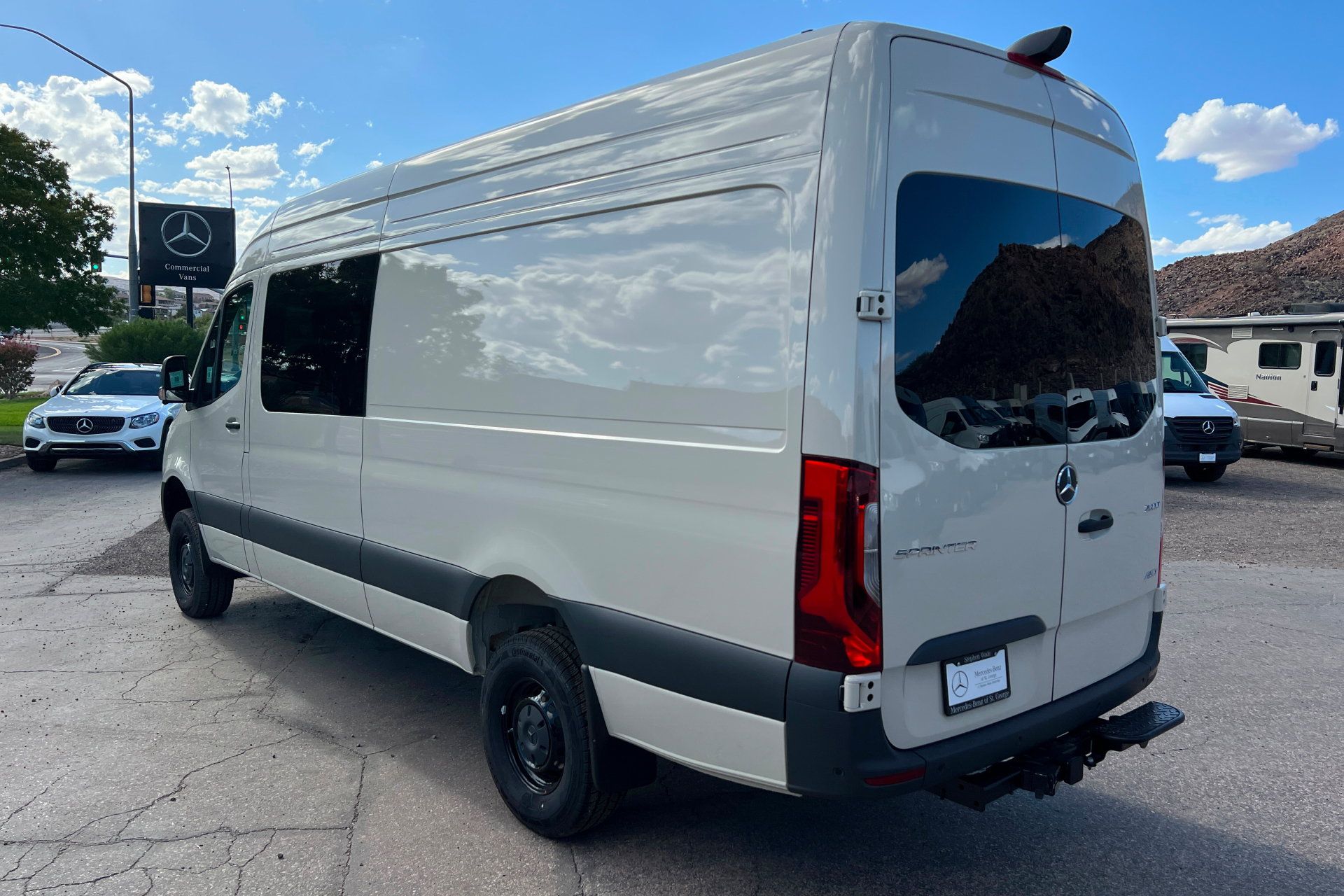New 2026 Mercedes-Benz Sprinter 2500 image 3