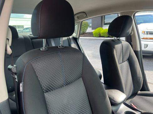 Used 2019 Nissan Sentra SR image 23