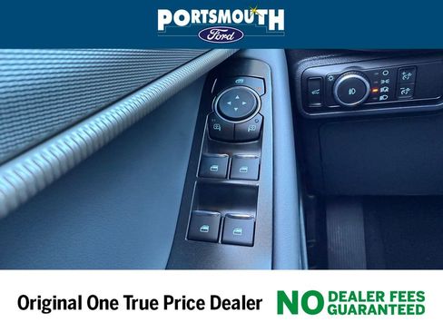 New 2026 Ford Explorer Active image 23