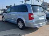 Used 2012 Chrysler Town & Country Touring-L w/ Driver Convenience Group image 5