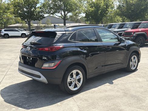Used 2023 Hyundai Kona SEL w/ Convenience Package AWD/4WD image 7