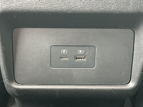 Certified 2023 Nissan Rogue SV image 17