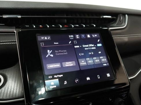 Used 2023 Jeep Grand Cherokee L Laredo image 26