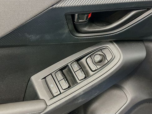 Used 2024 Subaru Crosstrek 2.0i Premium image 15