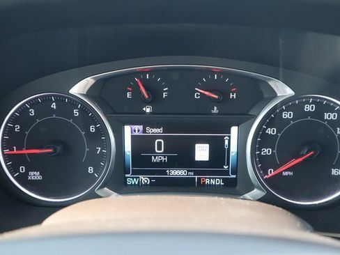 Used 2017 GMC Acadia SLT image 10