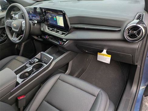 New 2026 Chevrolet Equinox LT w/ Convenience Package II image 30