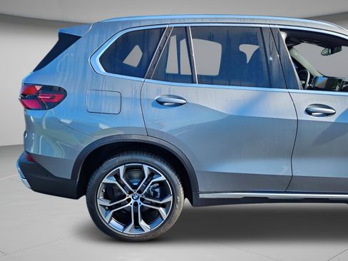New 2026 BMW X5 sDrive40i w/ Premium Package image 33