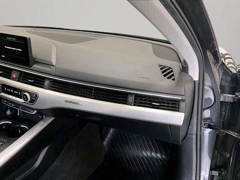 Used 2017 Audi A4 2.0T Premium w/ Convenience Package AWD/4WD image 25
