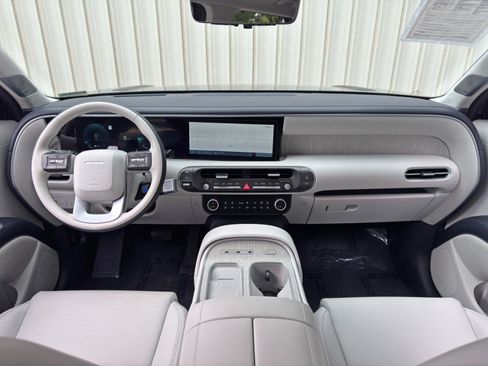 Used 2026 Hyundai Palisade Calligraphy FWD image 13