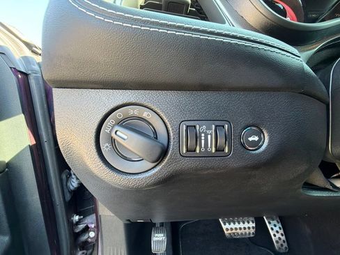 Used 2022 Dodge Challenger SRT Hellcat RWD image 22