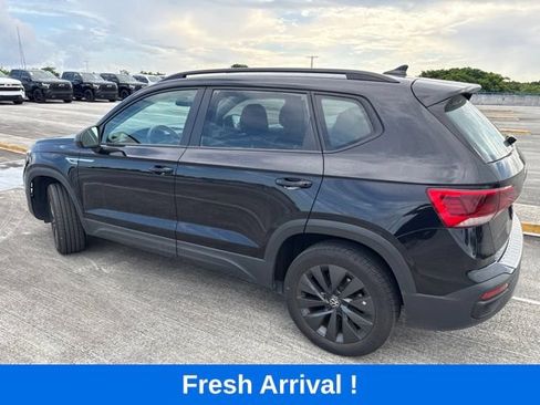 Used 2024 Volkswagen Taos S FWD image 17