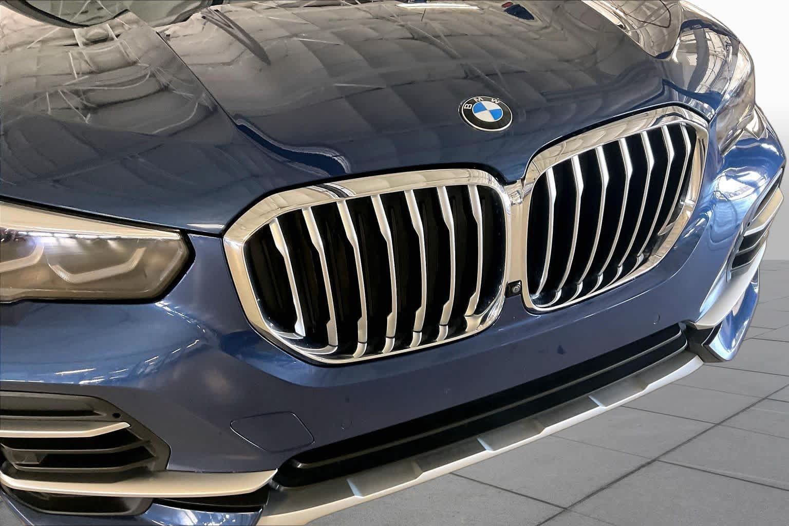 Used 2022 BMW X5 sDrive40i w/ Premium Package RWD image 30