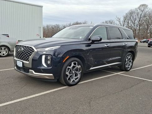 Used 2022 Hyundai Palisade Calligraphy image 6