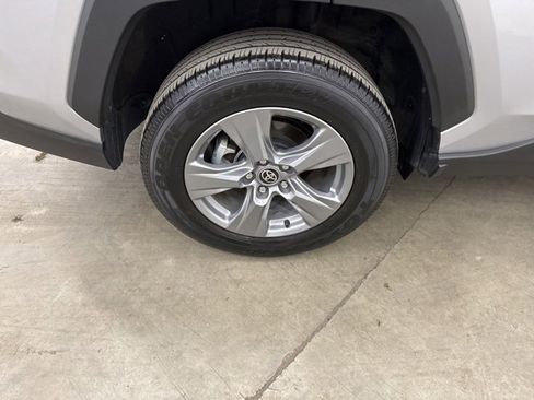Used 2022 Toyota RAV4 XLE image 25
