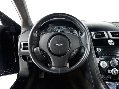 Used 2009 Aston Martin DBS Coupe RWD image 18
