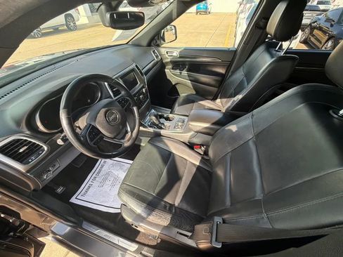 Used 2018 Jeep Grand Cherokee Limited AWD/4WD image 20