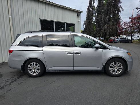 Used 2014 Honda Odyssey EX-L image 3