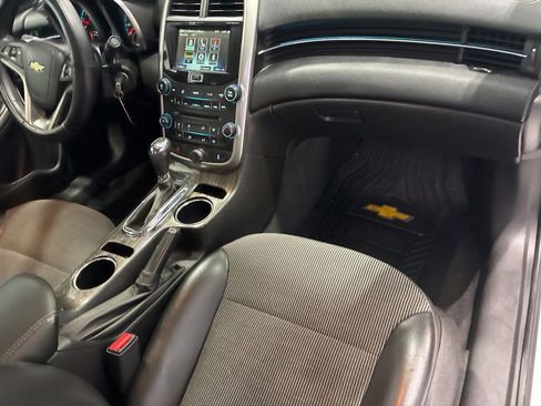 Used 2015 Chevrolet Malibu LT w/ Power Convenience Package FWD image 37