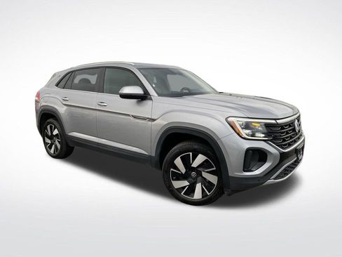 Certified 2024 Volkswagen Atlas Cross Sport SE image 42