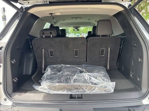 Certified 2020 Chevrolet Traverse LT FWD image 20