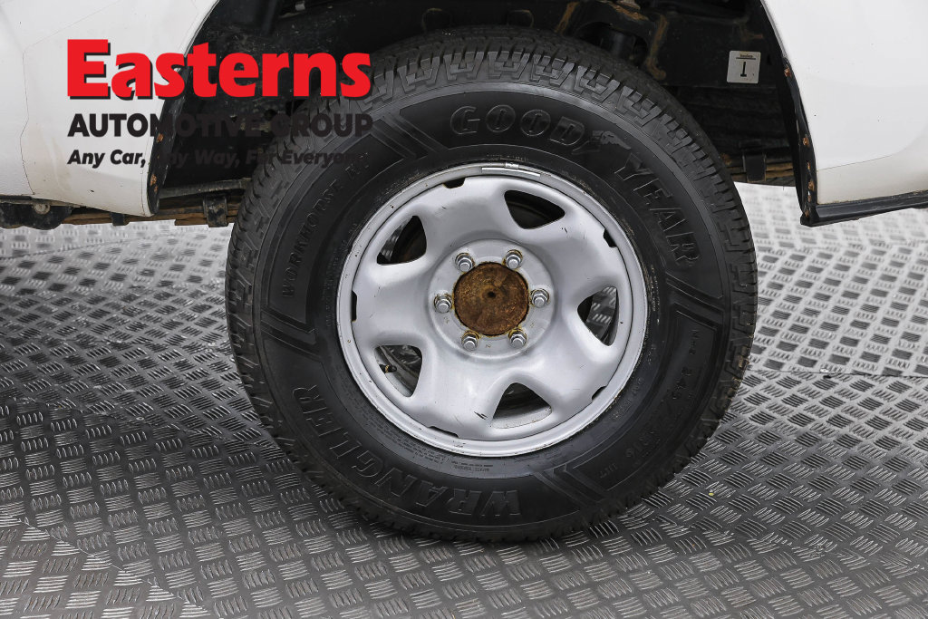 Used 2021 Toyota Tacoma SR RWD image 32