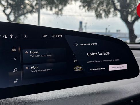 Used 2023 Lucid Air Touring AWD/4WD image 18
