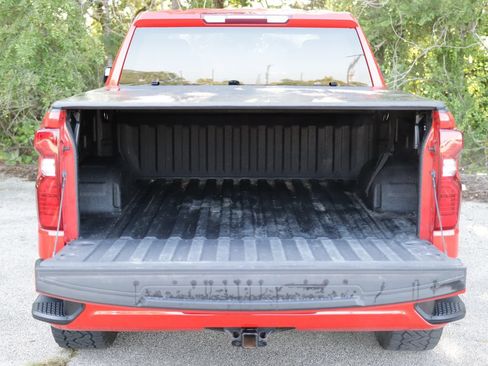 Used 2023 Chevrolet Silverado 1500 Custom AWD/4WD image 26