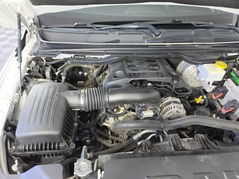 Used 2019 RAM 1500 Big Horn AWD/4WD image 39