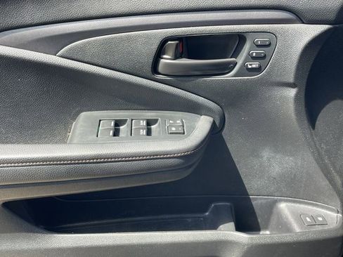 Certified 2023 Honda Passport TrailSport image 23