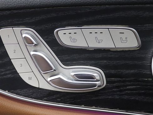 Used 2018 Mercedes-Benz E 400 Coupe image 23