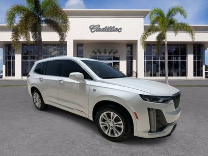 Certified 2023 Cadillac XT6 Luxury