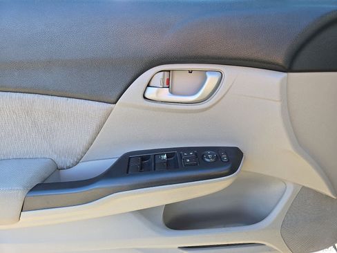Used 2014 Honda Civic LX image 15