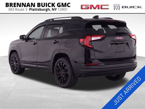 Certified 2023 GMC Terrain SLT w/ Elevation Edition AWD/4WD image 3