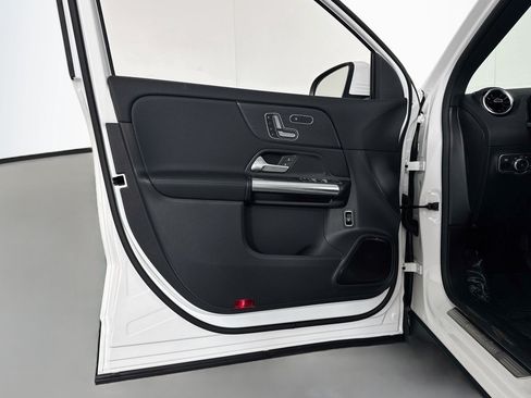 Certified 2026 Mercedes-Benz GLA 250 image 21