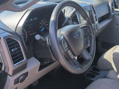 Used 2016 Ford F150 XLT w/ Equipment Group 301A Mid image 10