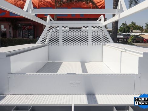 Used 2019 RAM 5500 Tradesman image 8