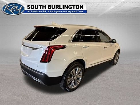 Used 2022 Cadillac XT5 Premium Luxury AWD/4WD image 7