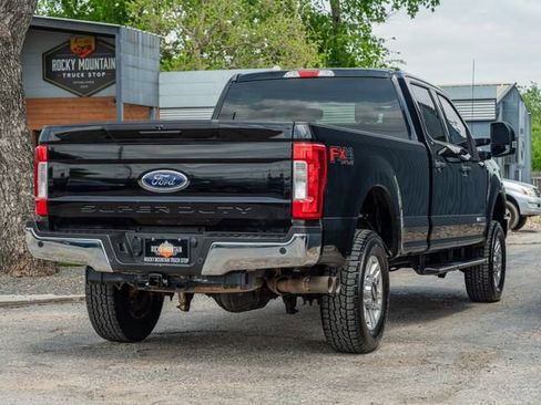 Used 2017 Ford F250 XLT w/ XLT Value Package image 6