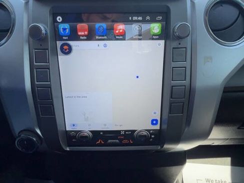 Used 2016 Toyota Tundra SR5 image 17