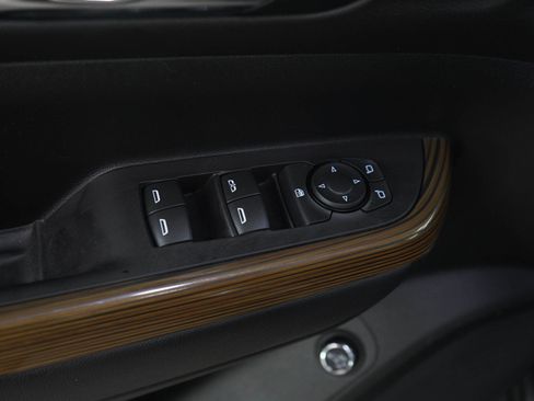 Used 2019 GMC Acadia SLE w/ Driver Alert Package I AWD/4WD image 20