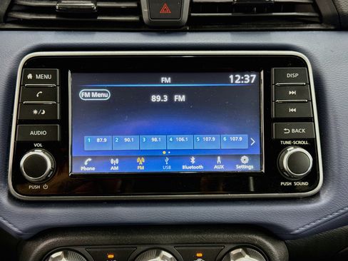 Used 2024 Nissan Versa SV FWD image 21