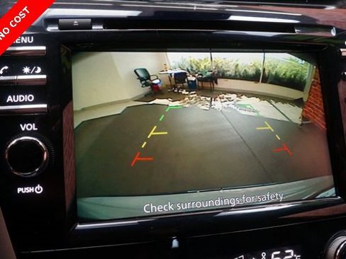 Used 2024 Nissan Murano SV w/ SV Midnight Edition Package image 17