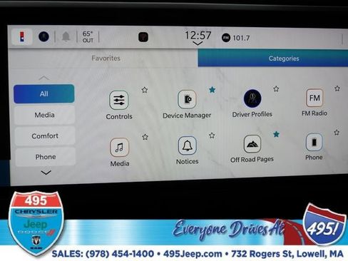 New 2025 Jeep Gladiator Sport image 22