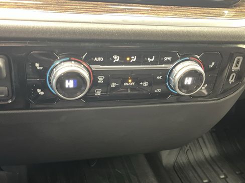 Used 2024 GMC Sierra 1500 SLE w/ X31 Off-Road Package image 22