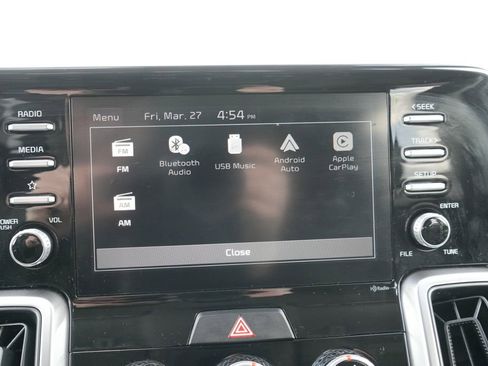 Used 2023 Kia Sorento LX image 35