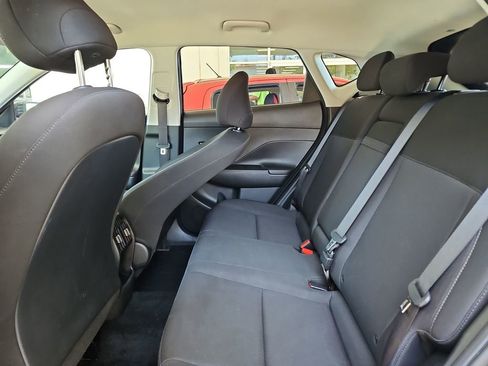 Used 2024 Hyundai Kona SEL AWD/4WD image 25