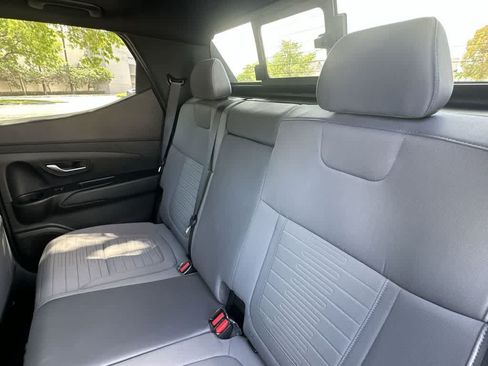 Used 2024 Hyundai Santa Cruz SEL w/ Activity Package FWD image 22