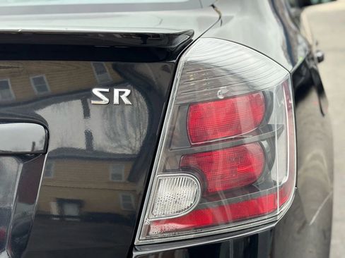 Used 2010 Nissan Sentra 2.0 SR w/ Convenience Pkg image 5