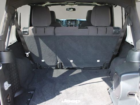 Used 2014 Jeep Wrangler Unlimited Sport w/ Quick Order Package 24S AWD/4WD image 20